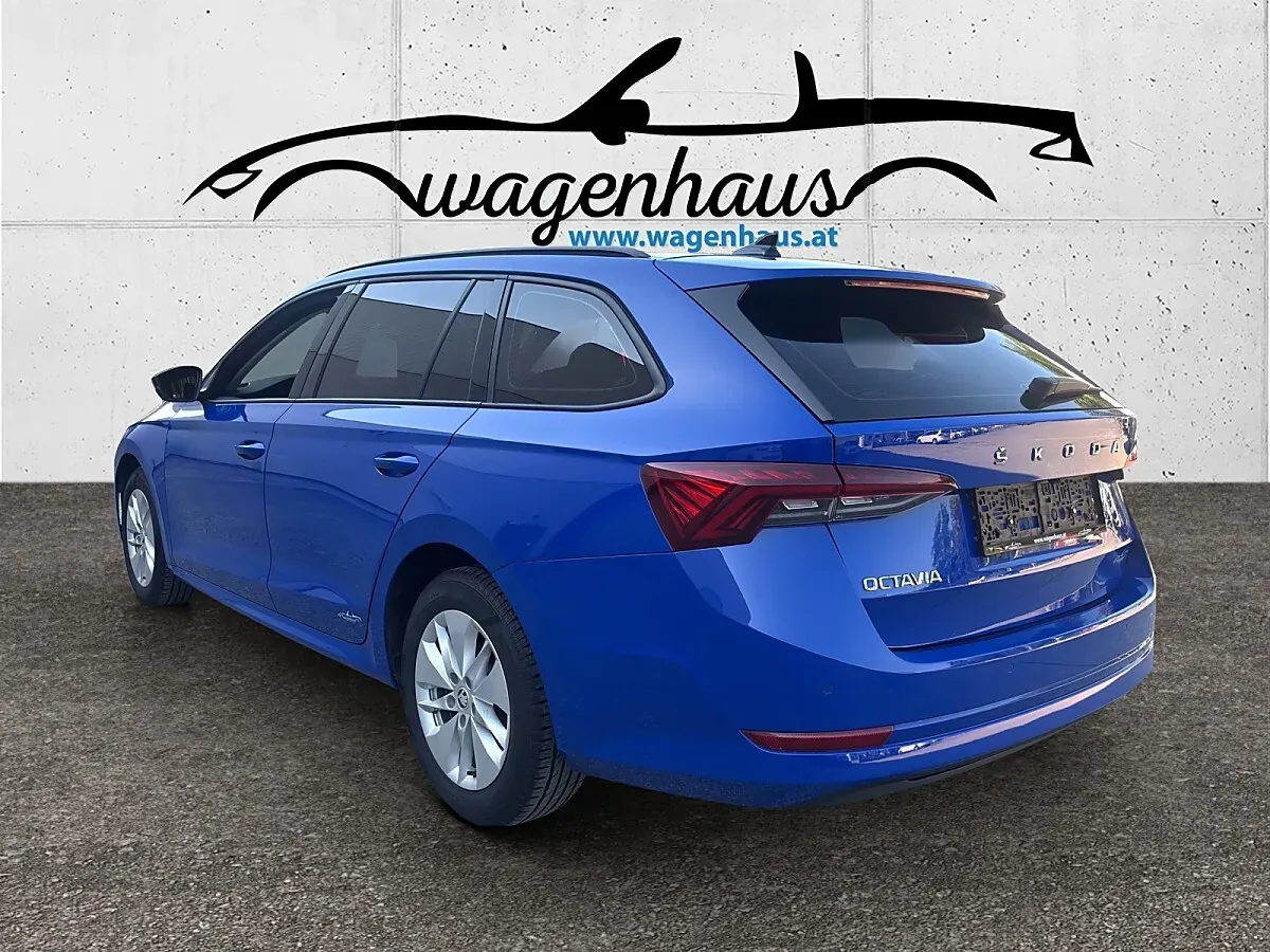 Skoda Octavia 2021 photo 2