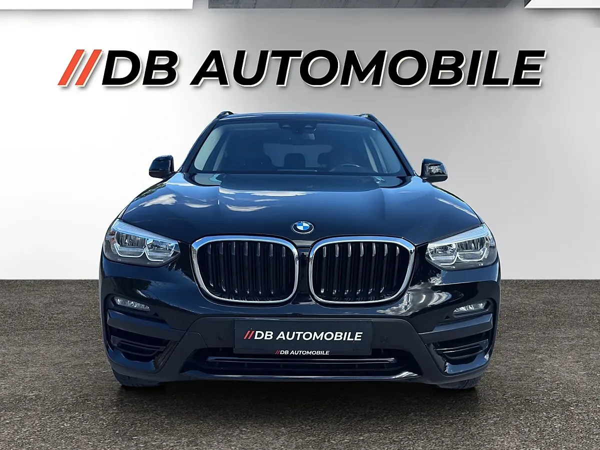 BMW X3 2019 photo 2