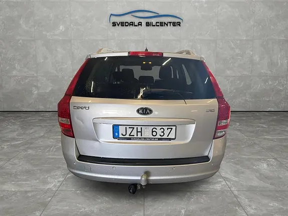 Kia Ceed 2010 photo 5