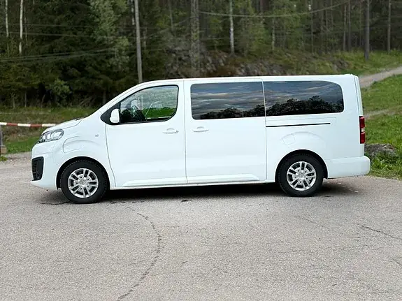 Citroen Spacetourer 2021 photo 2