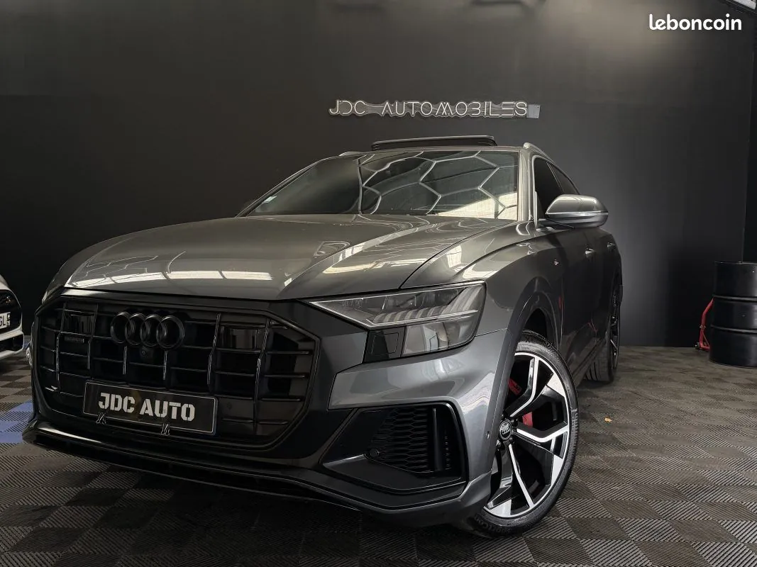 Audi Q8