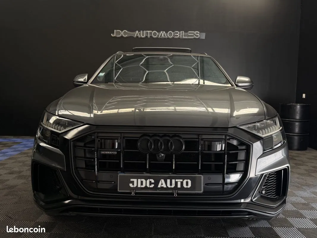 Audi Q8 2018 photo 2