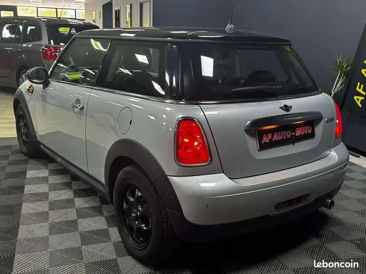 Mini Mini Cooper 2013 photo 3