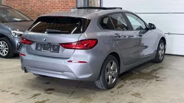 BMW 1 Series 2022 photo 2