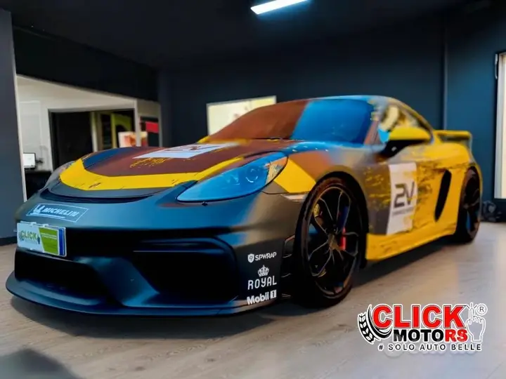 Porsche 718 Cayman