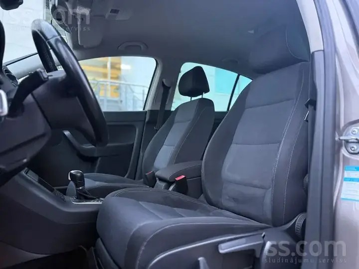 Volkswagen Golf Plus 2011 photo 5
