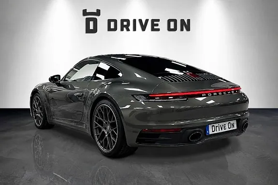 Porsche 911 2021 photo 3