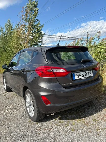 Ford Fiesta 2018 photo 3