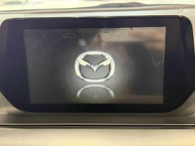 Mazda Atenza Sedan 2016 photo 4