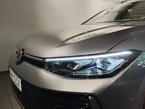 Volkswagen Passat 2027 photo 2