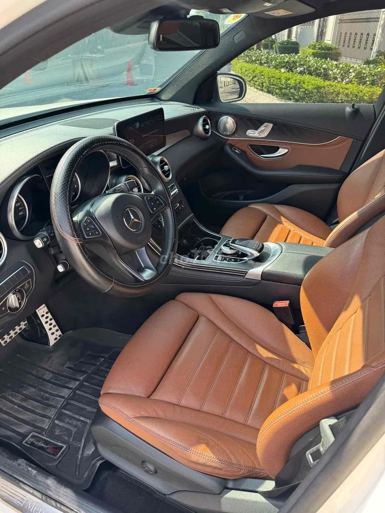 Mercedes-Benz Glc-Class 2017 photo 4