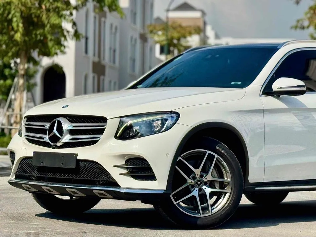 Mercedes-Benz Glc-Class 2017 photo 2