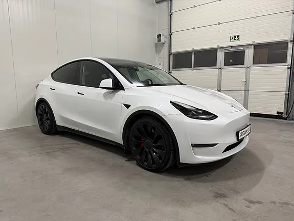 Tesla Model Y 2023 photo 5