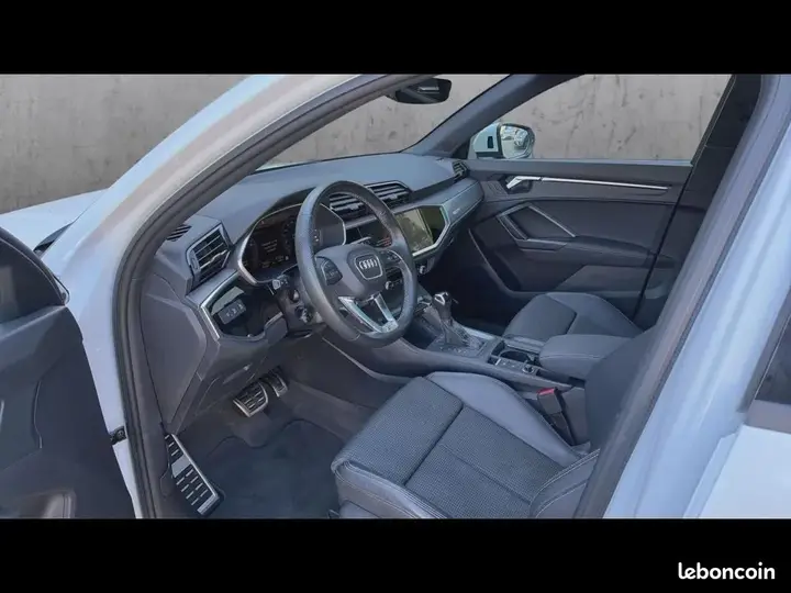 Audi Q3 2024 photo 5