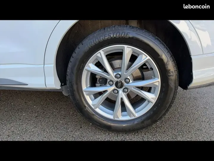 Audi Q3 2024 photo 4
