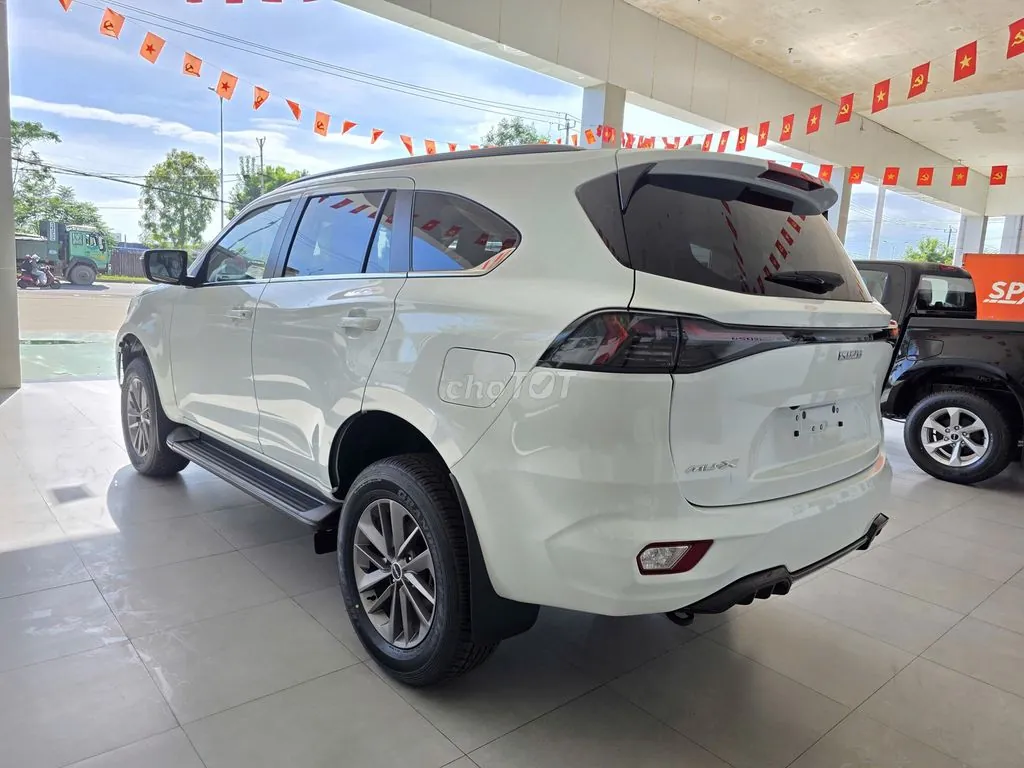Isuzu Mu-X 2025 photo 3