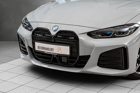 BMW I4 2022 photo 2