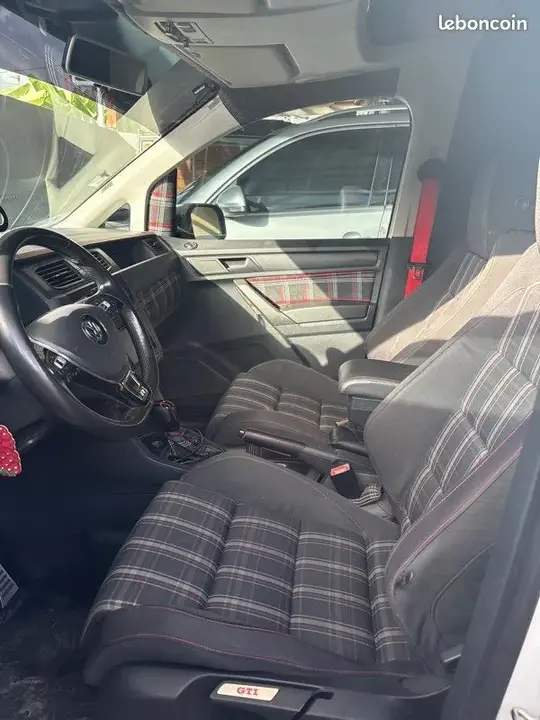Volkswagen Caddy 2015 photo 3