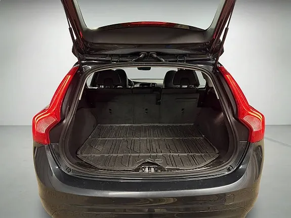 Volvo V60 2016 photo 5