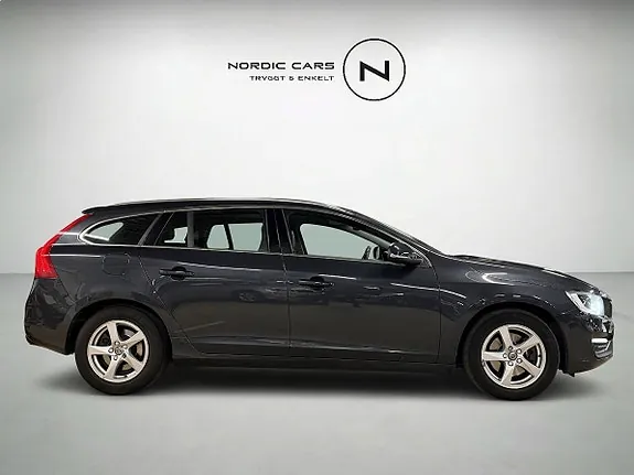 Volvo V60 2016 photo 2
