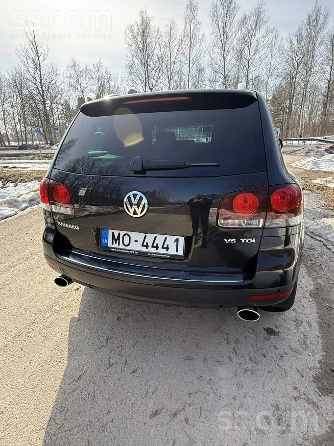 Volkswagen Touareg 2009 photo 2