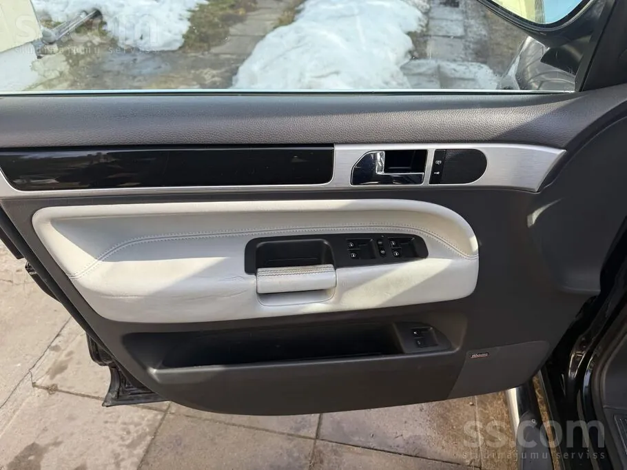 Volkswagen Touareg 2009 photo 5