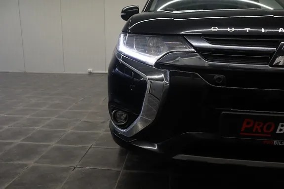 Mitsubishi Outlander 2018 photo 4