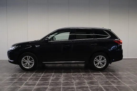 Mitsubishi Outlander 2018 photo 3