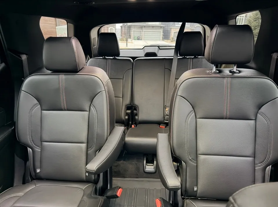 Chevrolet Traverse 2022 photo 5