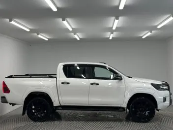 Toyota Hilux 2021 photo 3