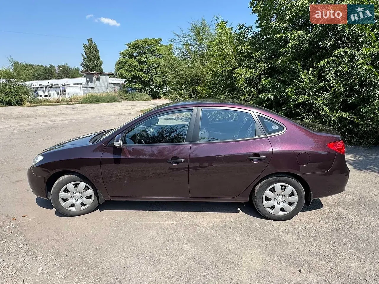 Hyundai Elantra 2010 photo 3