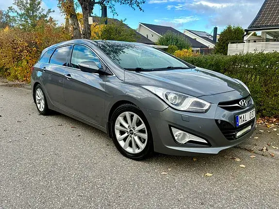 Hyundai I40