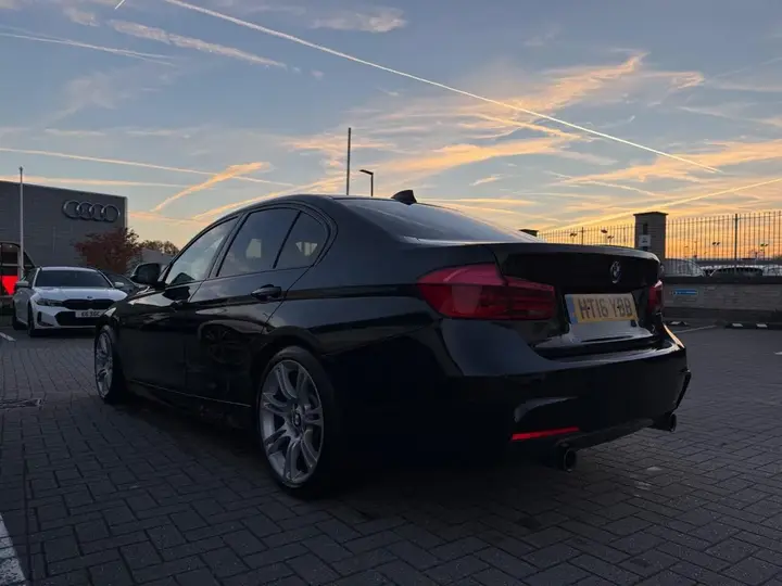 BMW 3 Series 2016 photo 5