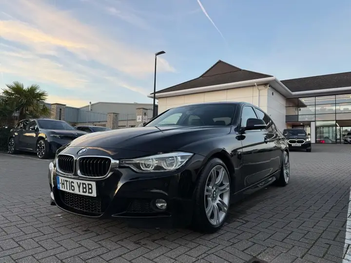 BMW 3 Series 2016 photo 4