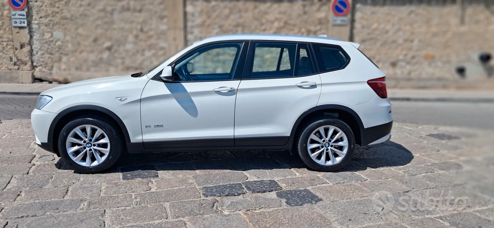 BMW X3 2014 photo 2