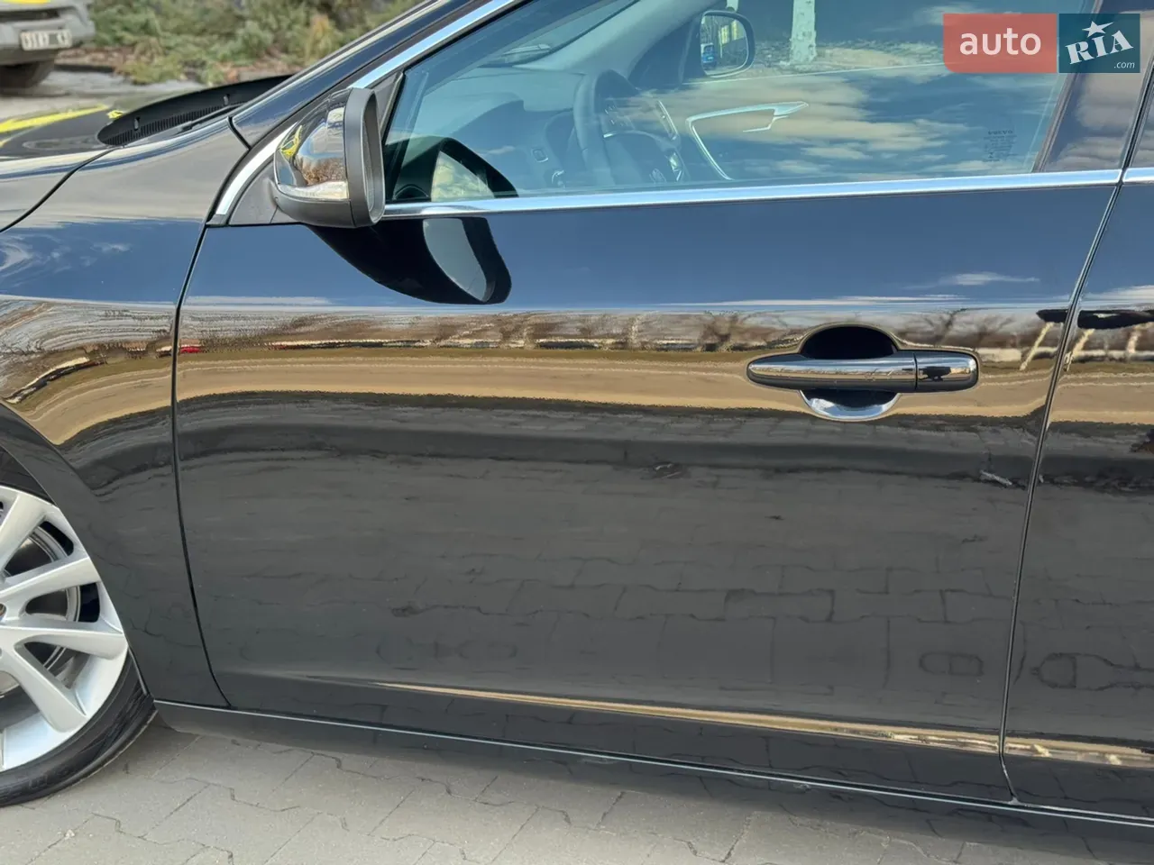 Volvo V60 2015 photo 5