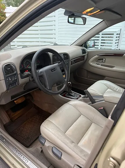 Volvo V40 2001 photo 5