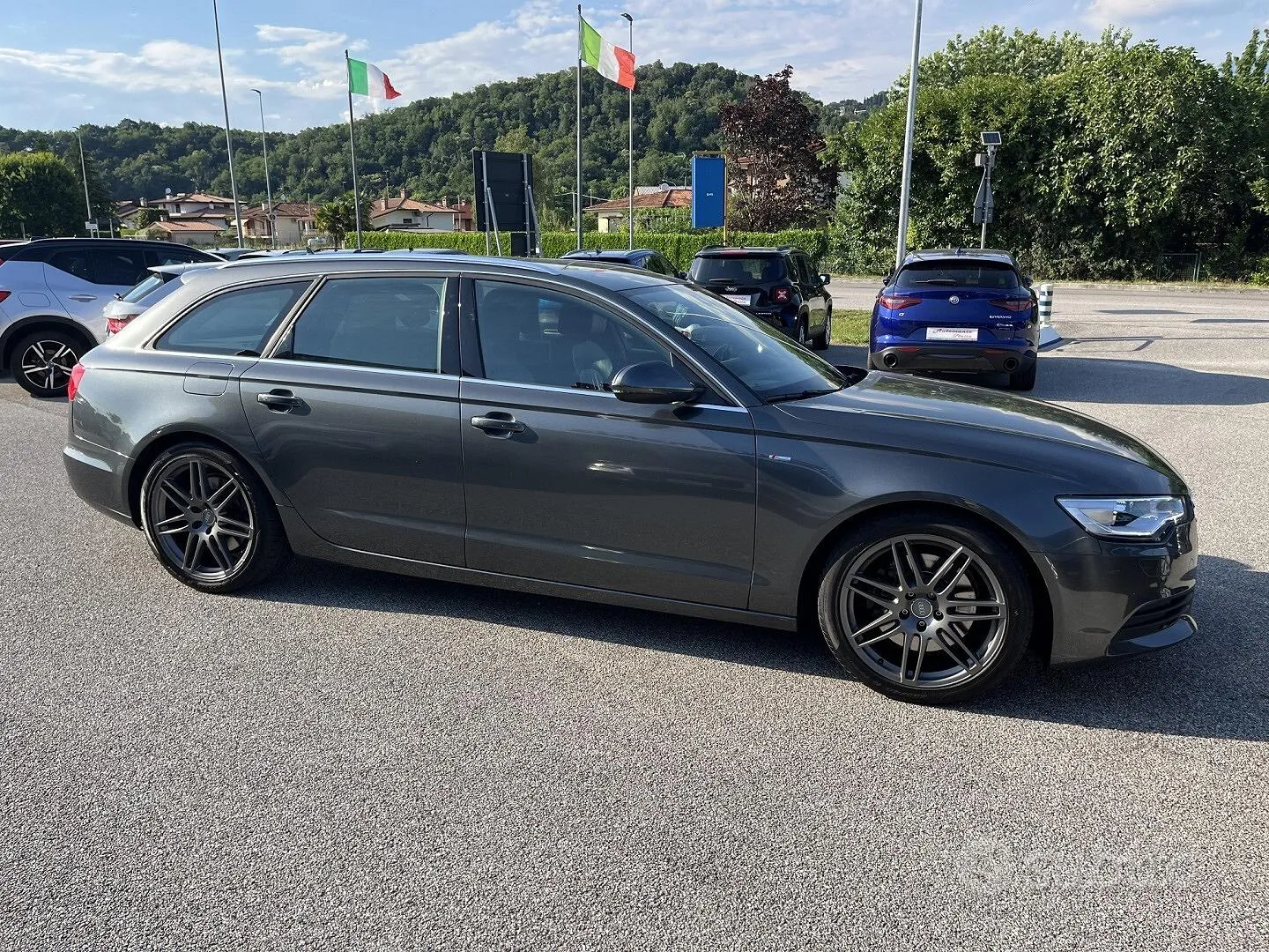 Audi A6 Avant 2012 photo 4