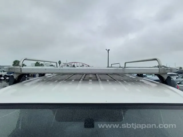 Toyota Regius Ace 2012 photo 5