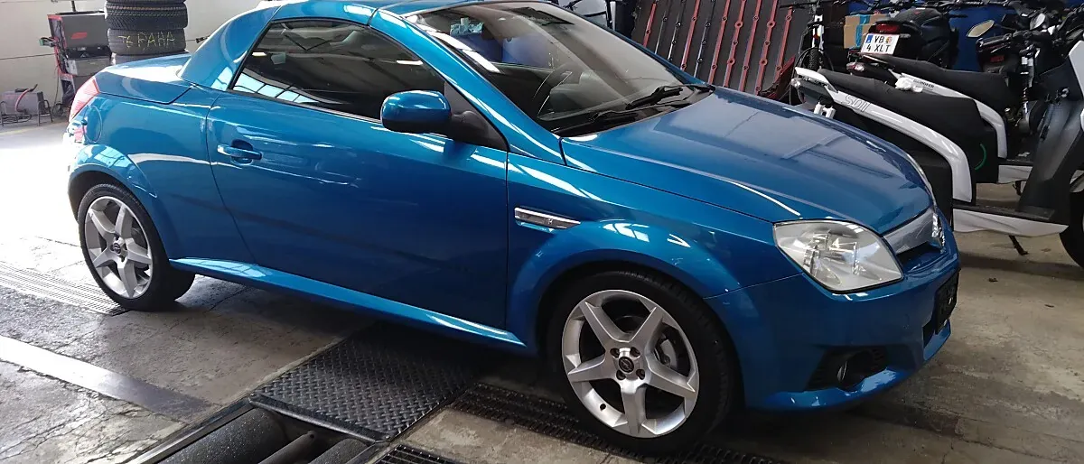 Opel Tigra 2005 photo 2
