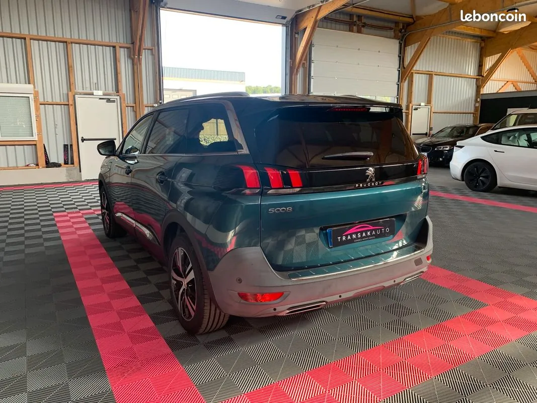 Peugeot 5008 2018 photo 4