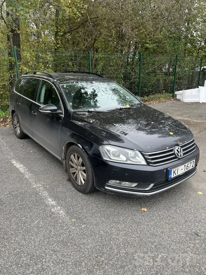 Volkswagen Passat 2014 photo 2