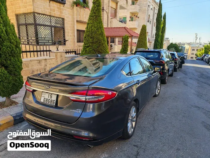 Ford Fusion 2017 photo 2