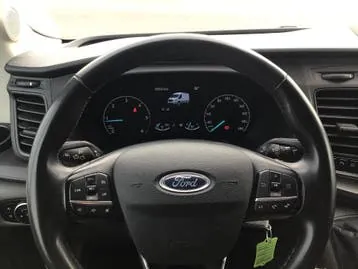 Ford Transit 2024 photo 3