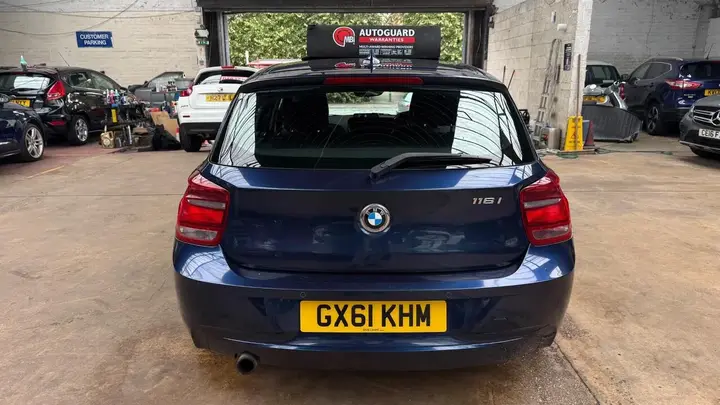 BMW 1 Series 2011 photo 3
