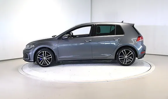 Volkswagen Golf Vii 2019 photo 2