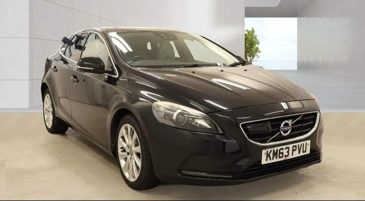 Volvo V40