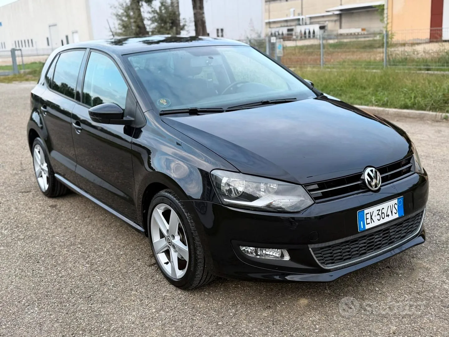 Volkswagen Polo 2011 photo 5
