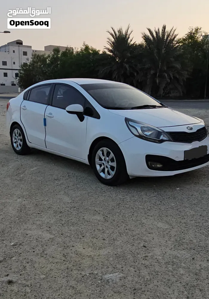 Kia Rio 2013 photo 2