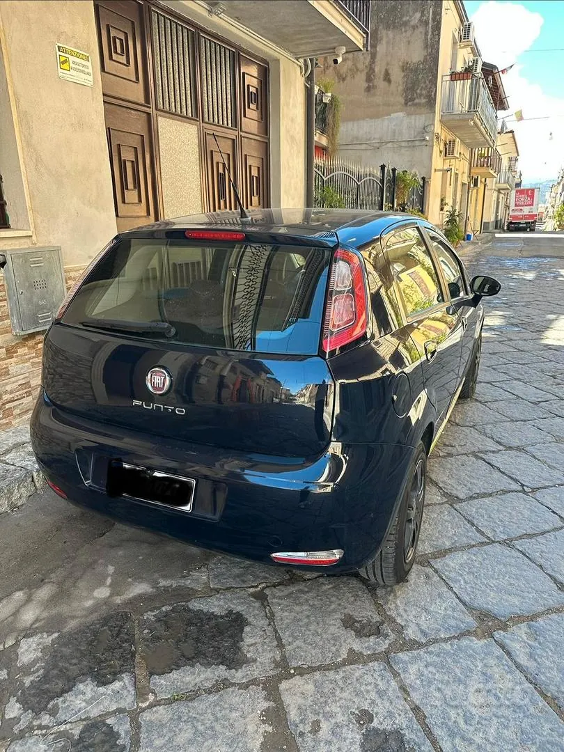 Fiat Punto Evo 2012 photo 3